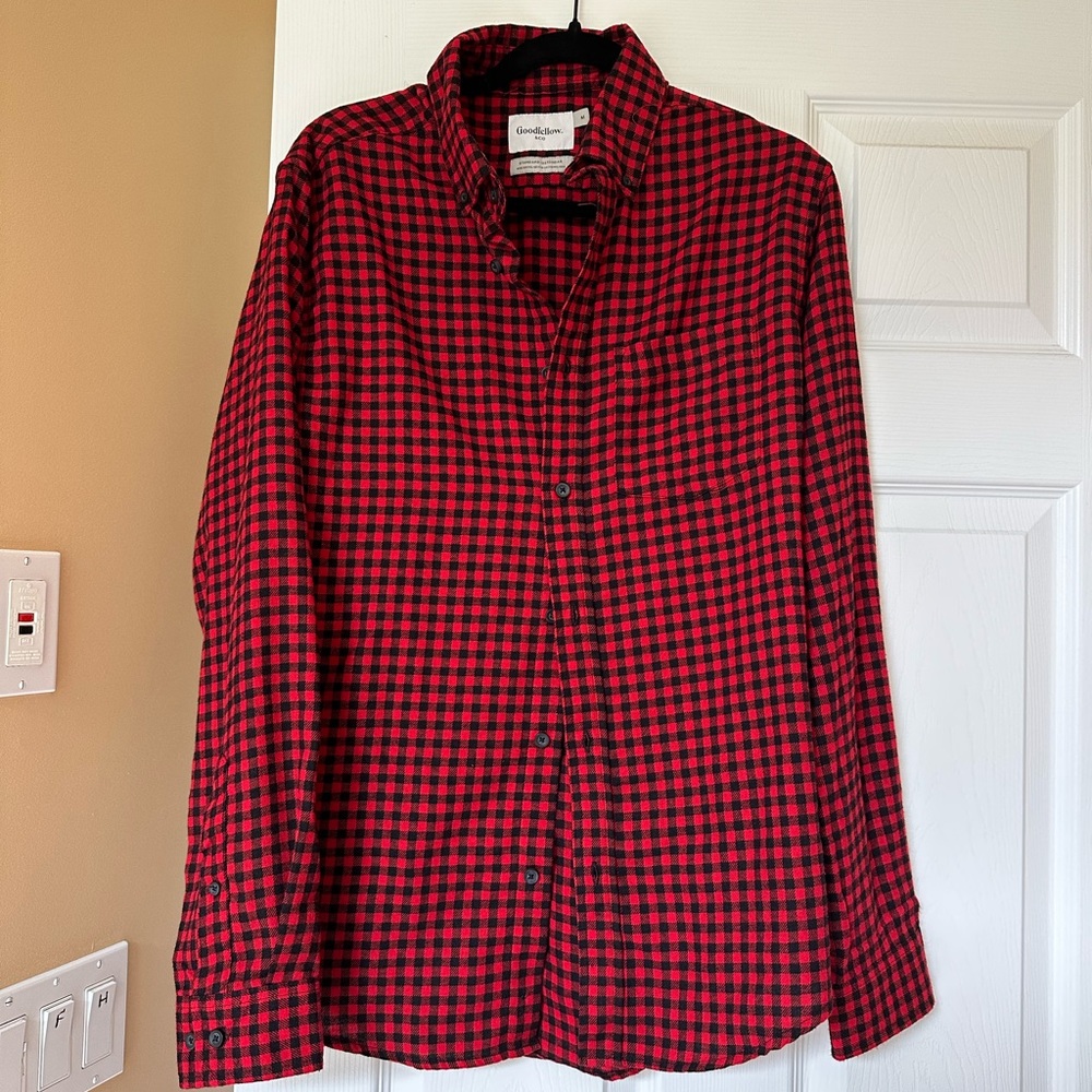 Men’s flannel top